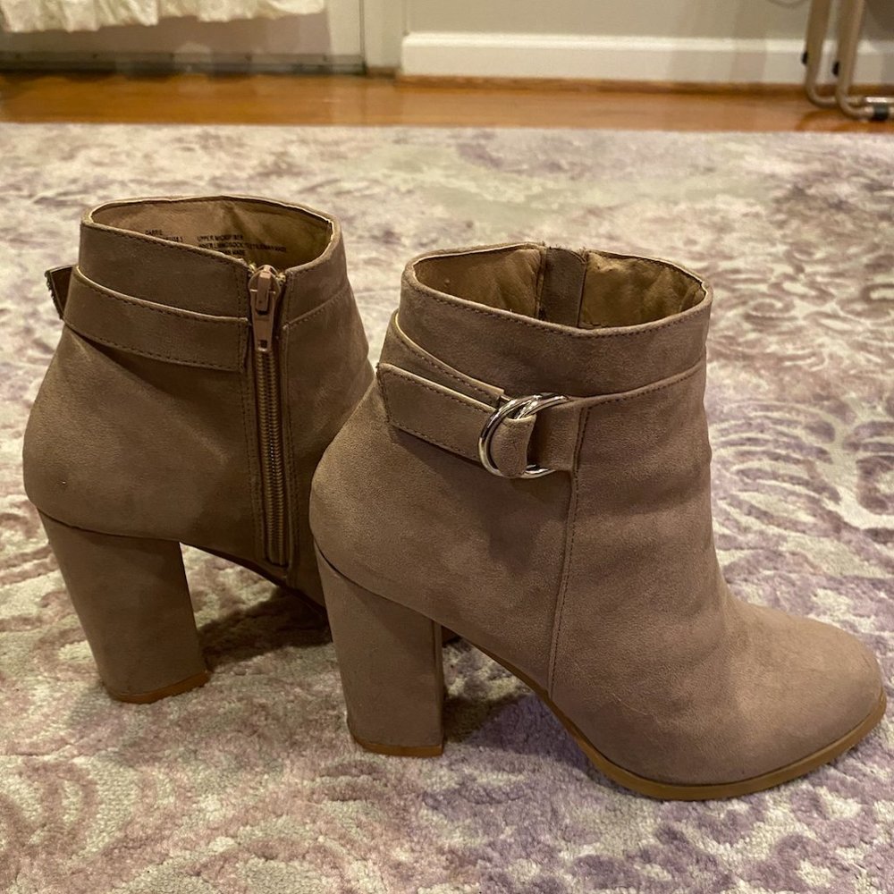Shoedazzle Tan Derry Bootie Faux Suede 4-inch Block Heel